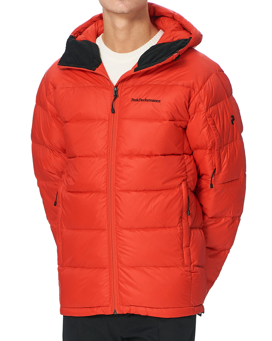 Peak performance shop red jacket