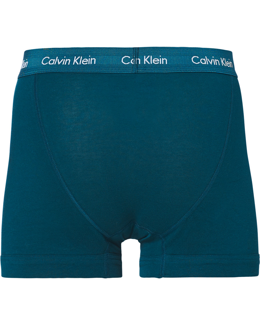 Calvin Klein Cotton Embroidery Logo Crew Neck T-Shirt Black at CareOfCarl.c