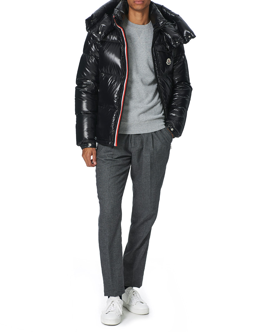 Moncler black down montbeliard clearance jacket