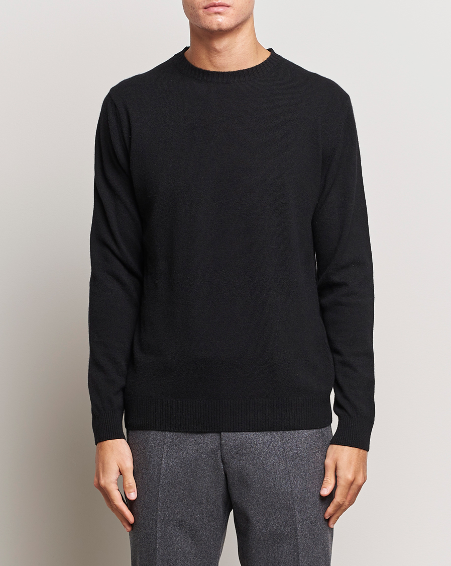 Oscar Jacobson Valter Wool/Cashmere Round Neck Black at CareOfCarl.com