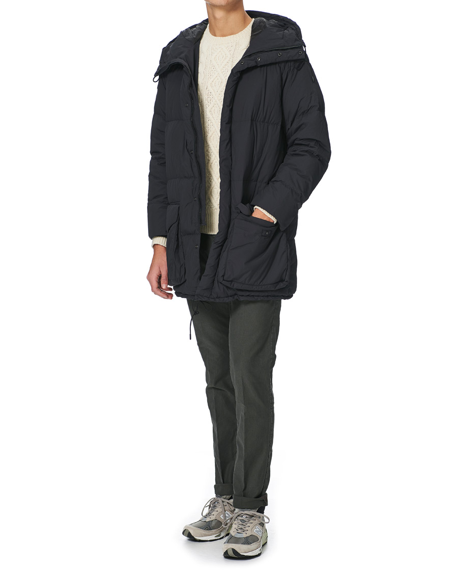 Snow Peak Recycled Nylon Ripstop Down Coat Black at CareOfCarl.com