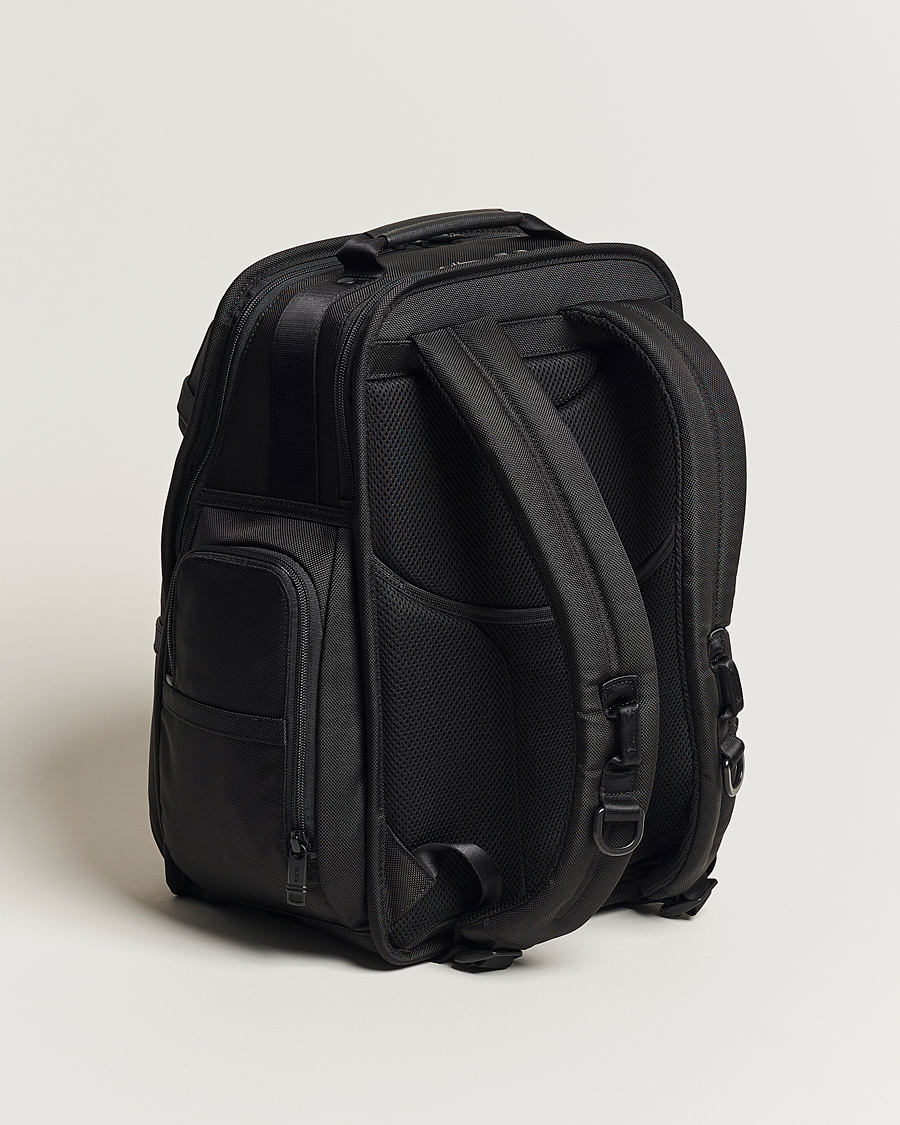 Tumi hotsell backpack business