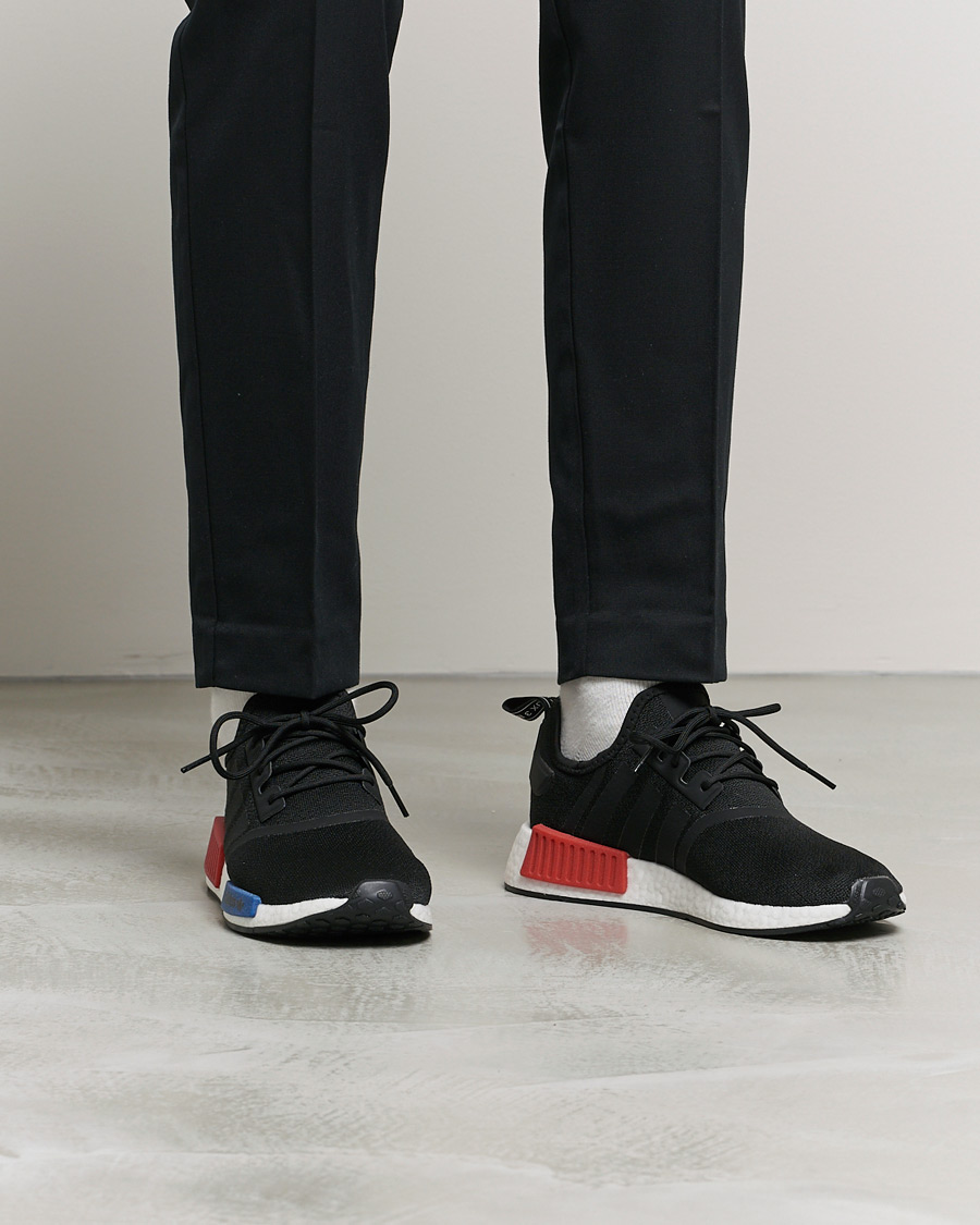 Adidas originals nmd outlet r1 black and red