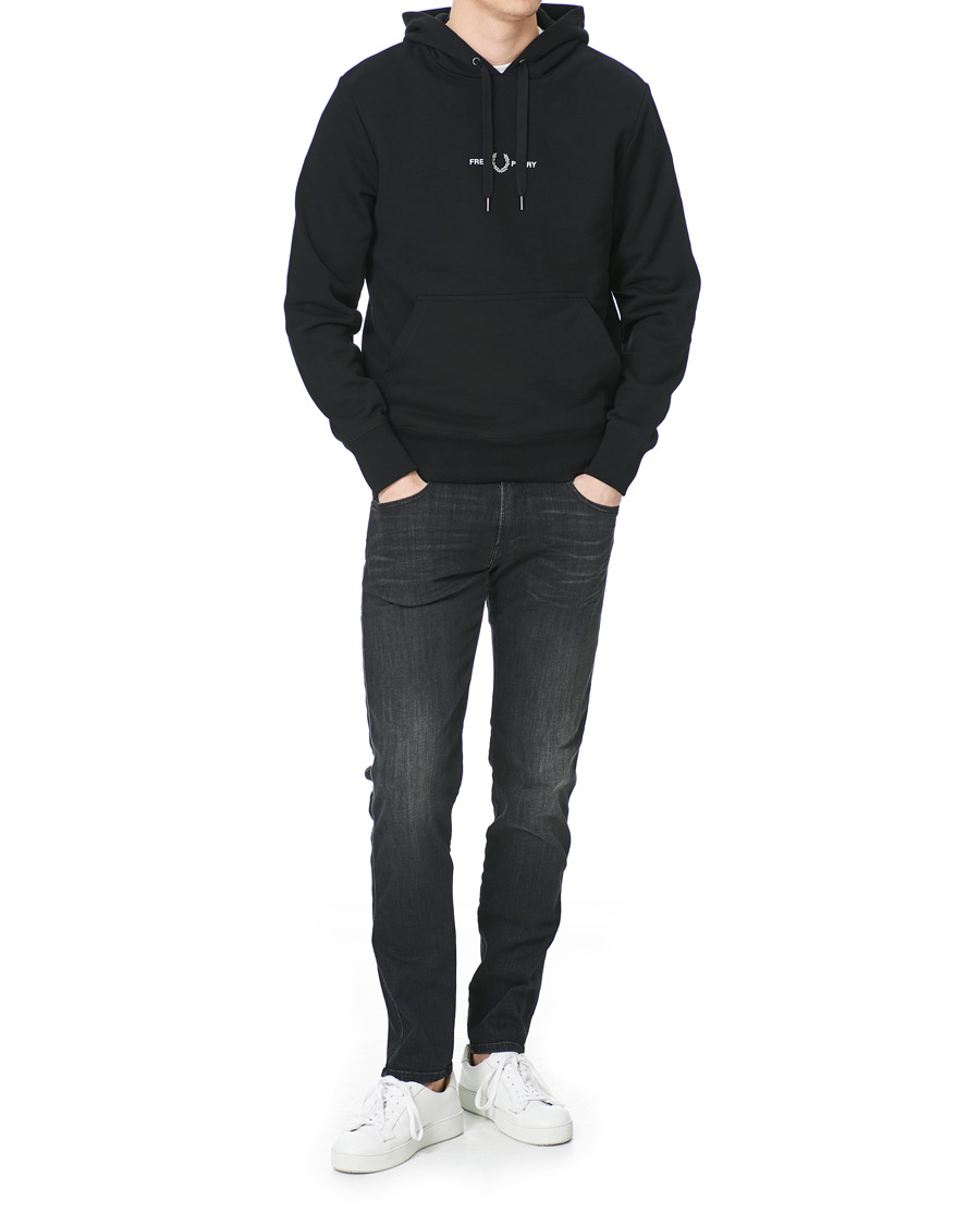 Fred perry embroidered sales hooded sweatshirt