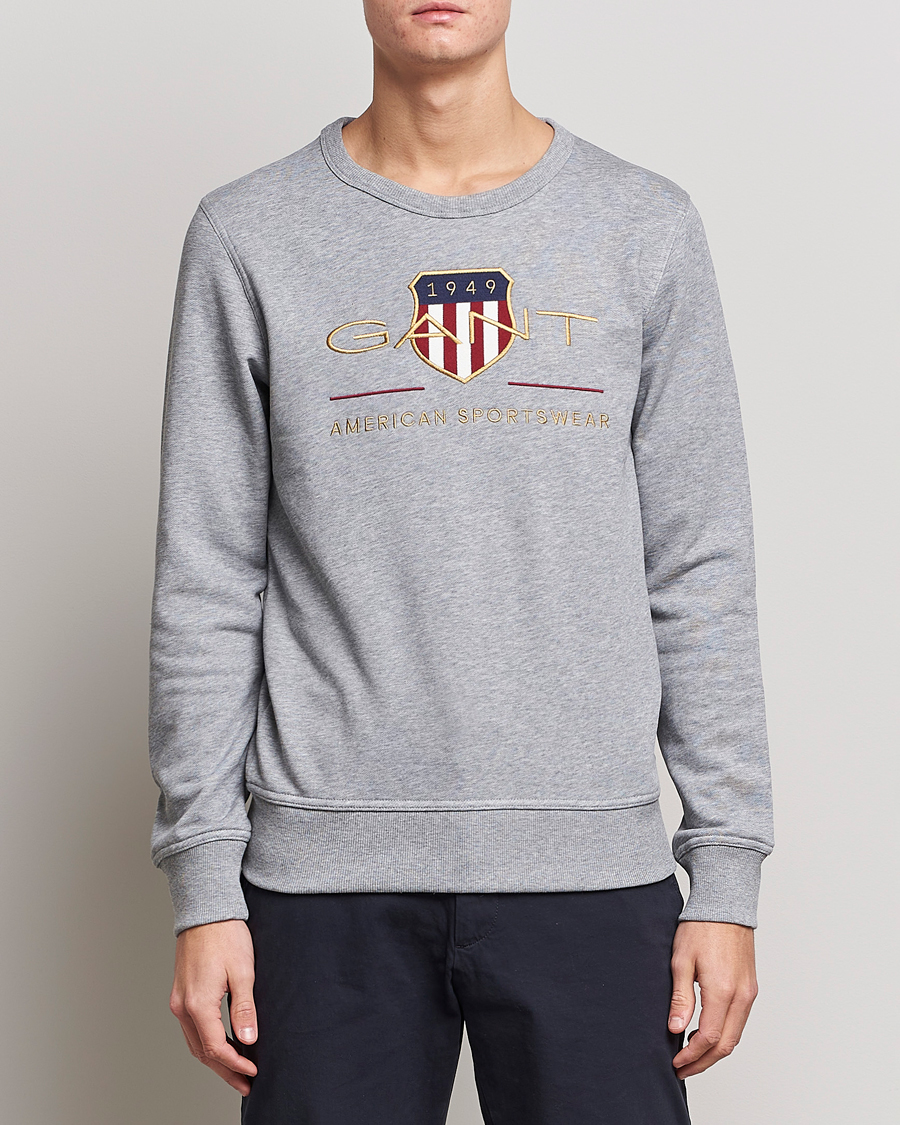 Gant shield hot sale crew sweatshirt