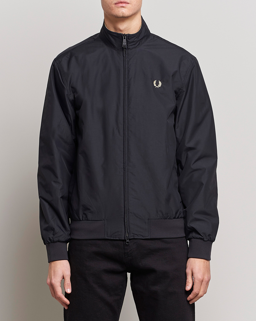 Fred perry 2025 black coat