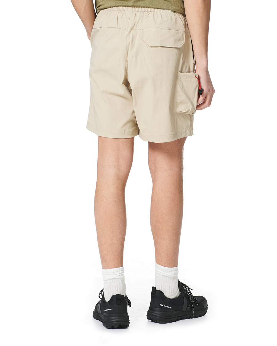 Columbia nylon cargo on sale shorts