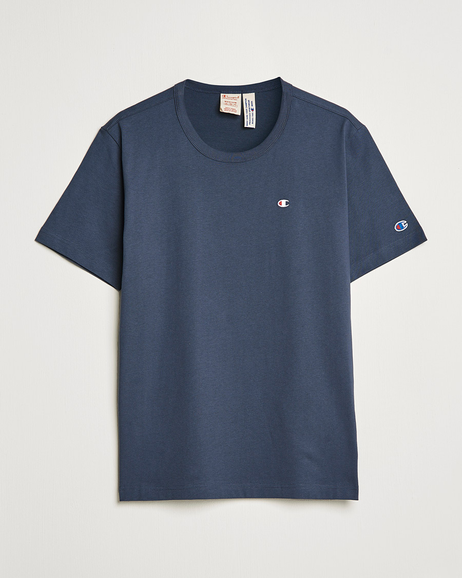 Champion athletic t store shirts