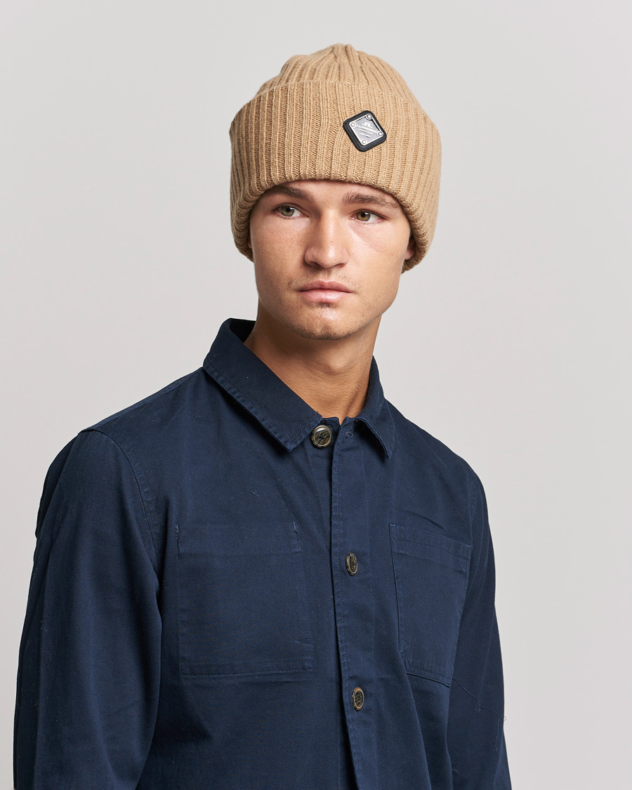 J clearance lindeberg beanie