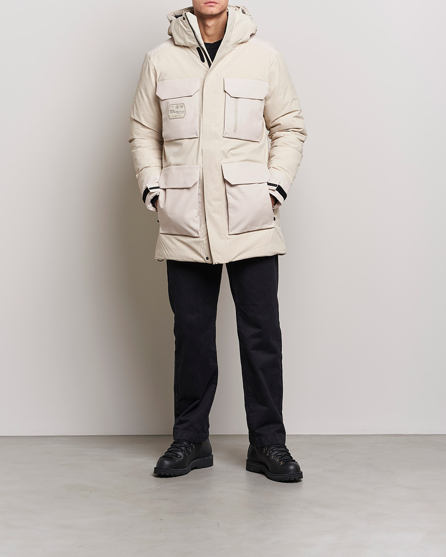 Canada goose hotsell parka the bay