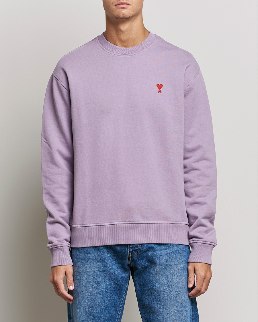 Sweatshirt with heart on sale logo