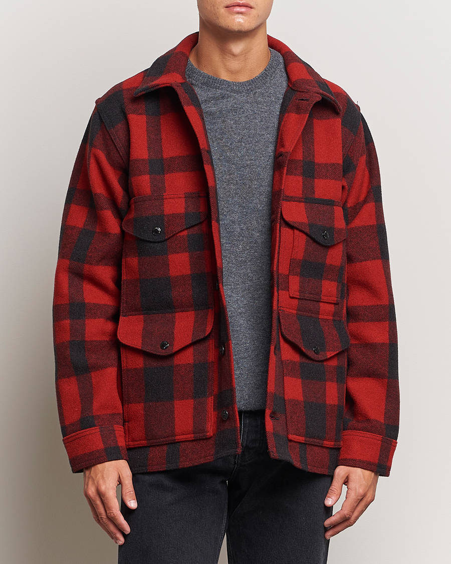 Men | Outdoor | Filson | Mackinaw Wool Cruiser Red/Black Plaid