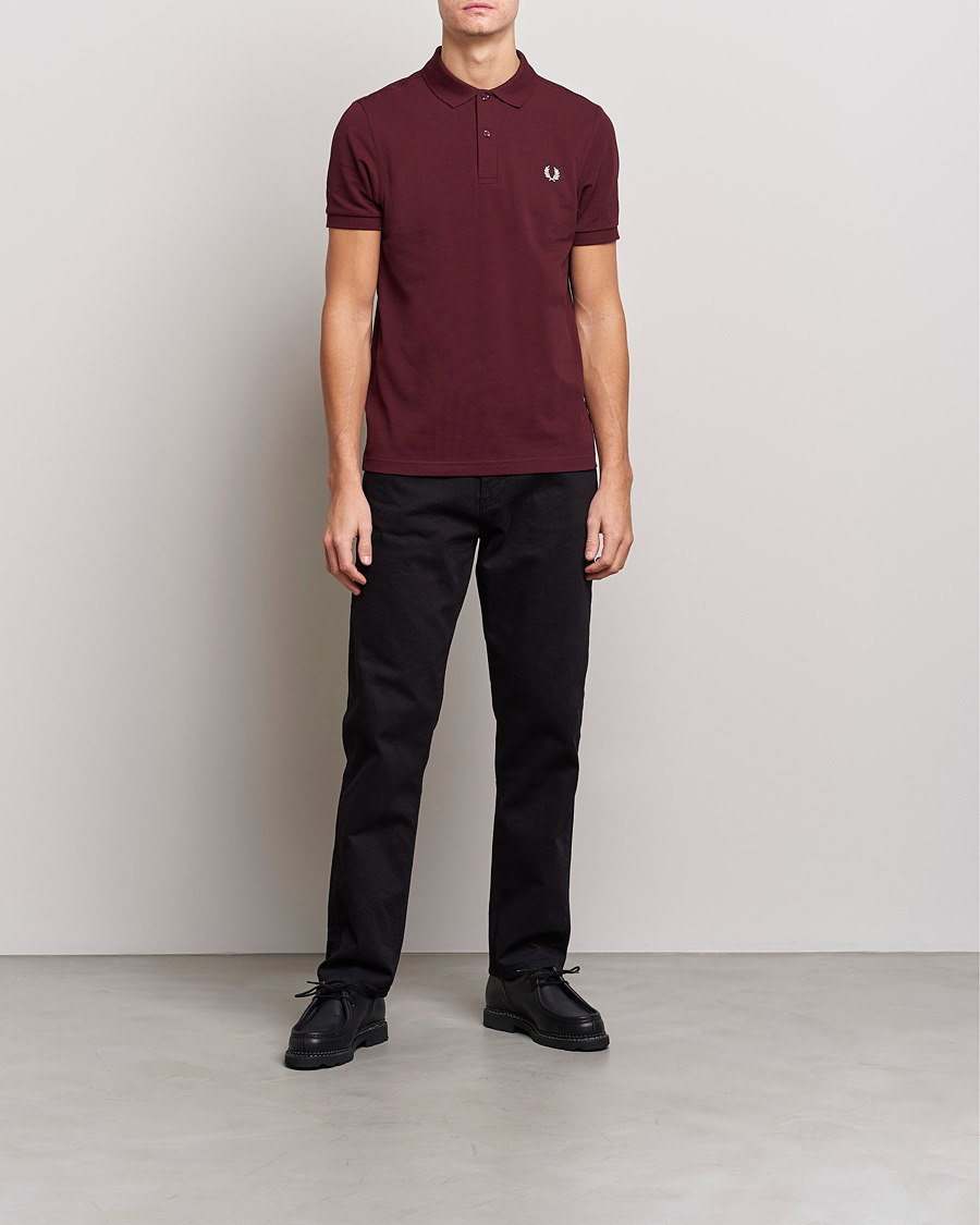 Fred perry 2025 burgundy polo