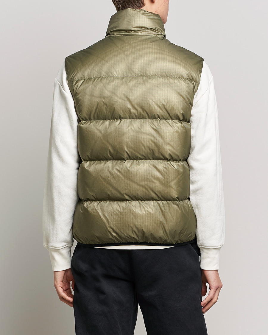 Mens olive green 2025 puffer vest