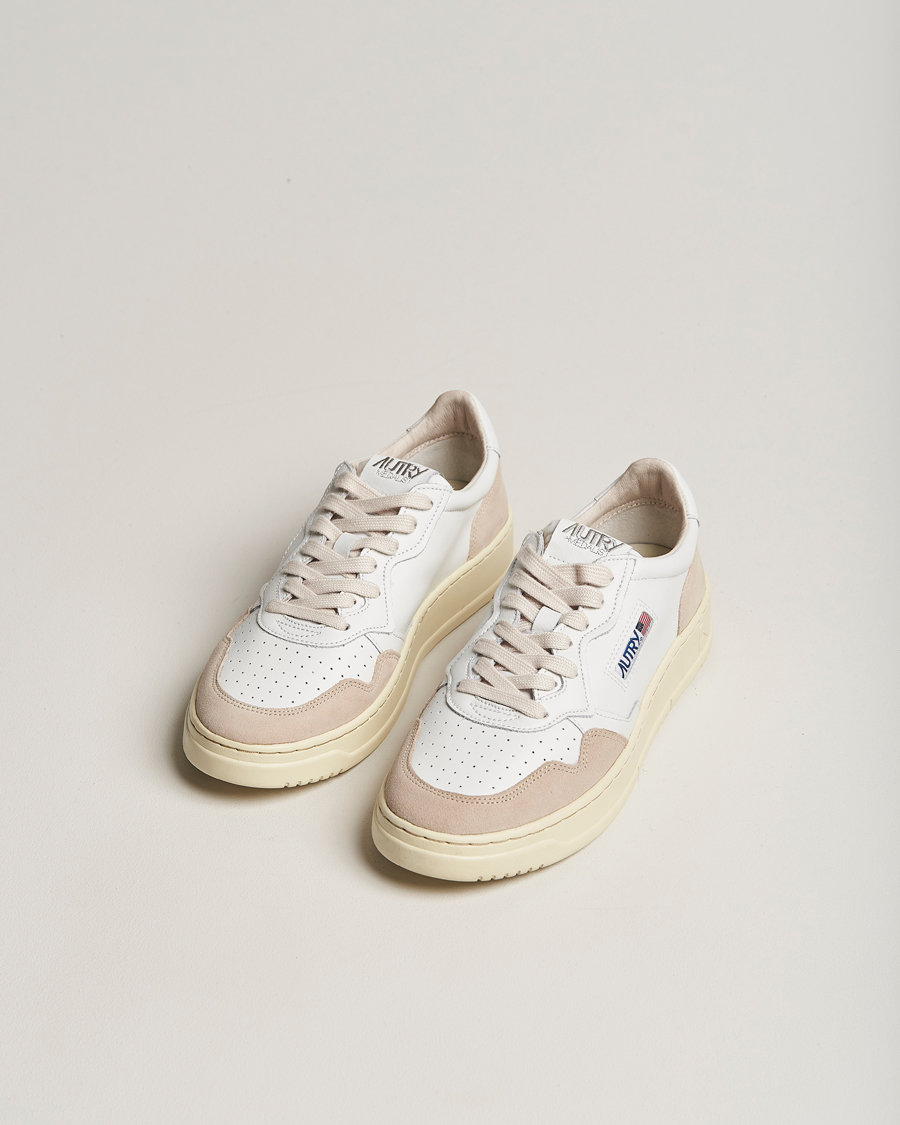 Men |  | Autry | Medalist Low Leather/Suede Sneaker White