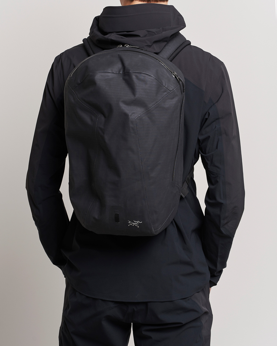 Arc'teryx Granville 16L Backpack Black at CareOfCarl.com