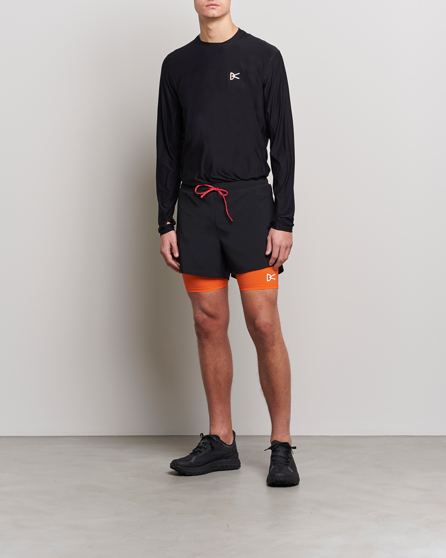 District Vision Layered Pocketed Trail Shorts / Black