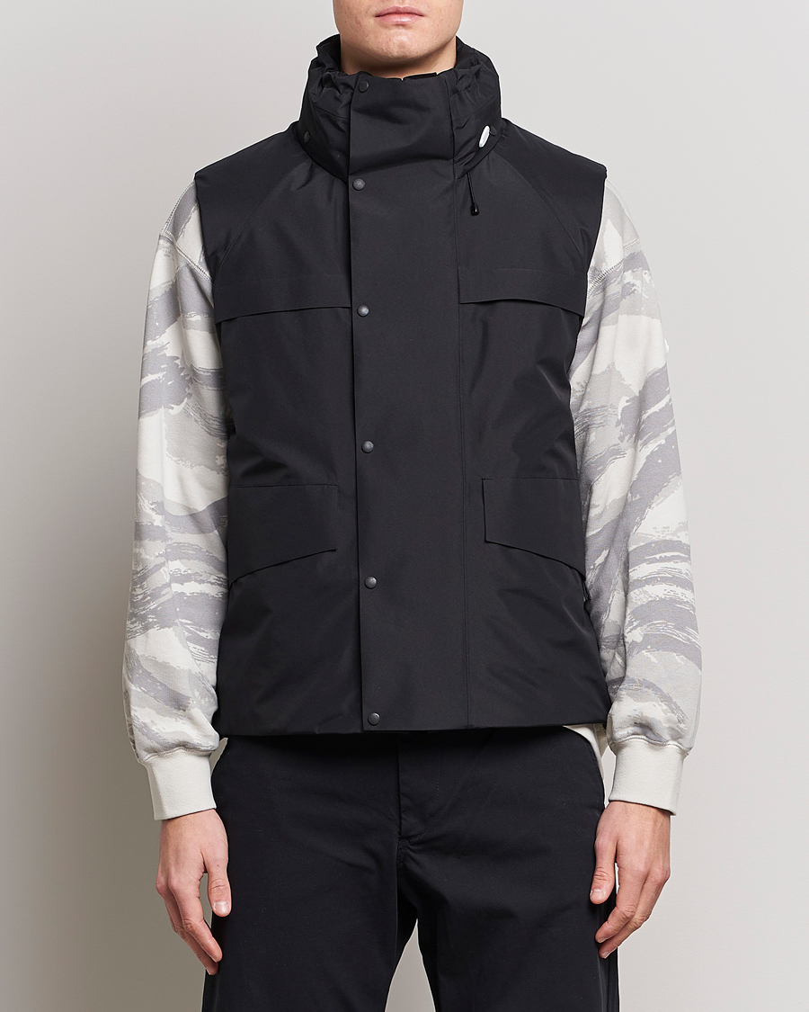 4 Moncler Hyke Vanil Hooded Vest Black at CareOfCarl.com