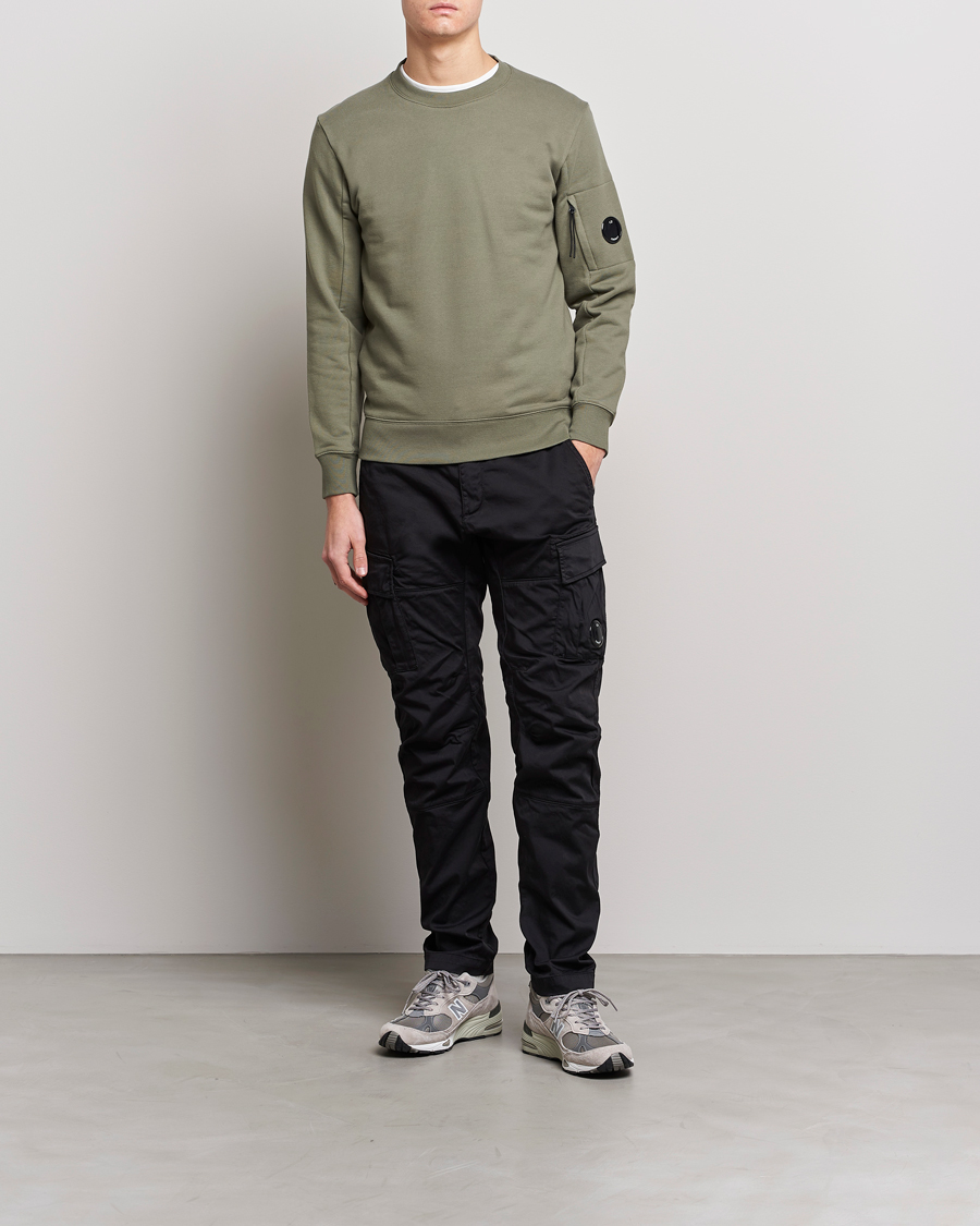 Cp company clearance olive sweatshirt