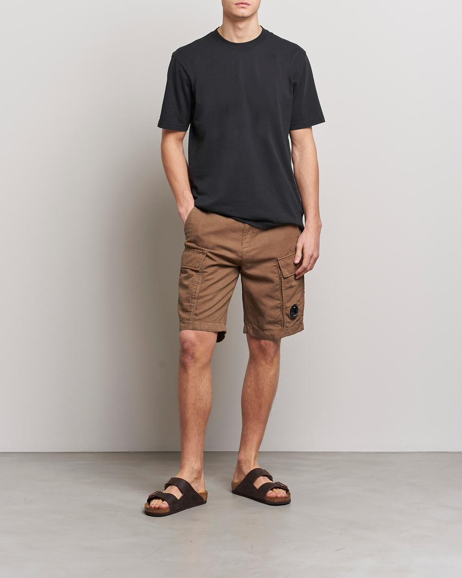 C.P. Company Cotton/Linen Cargo Shorts Taupe at
