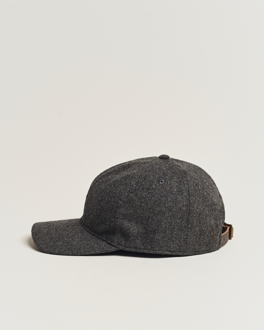 Polo wool outlet cap