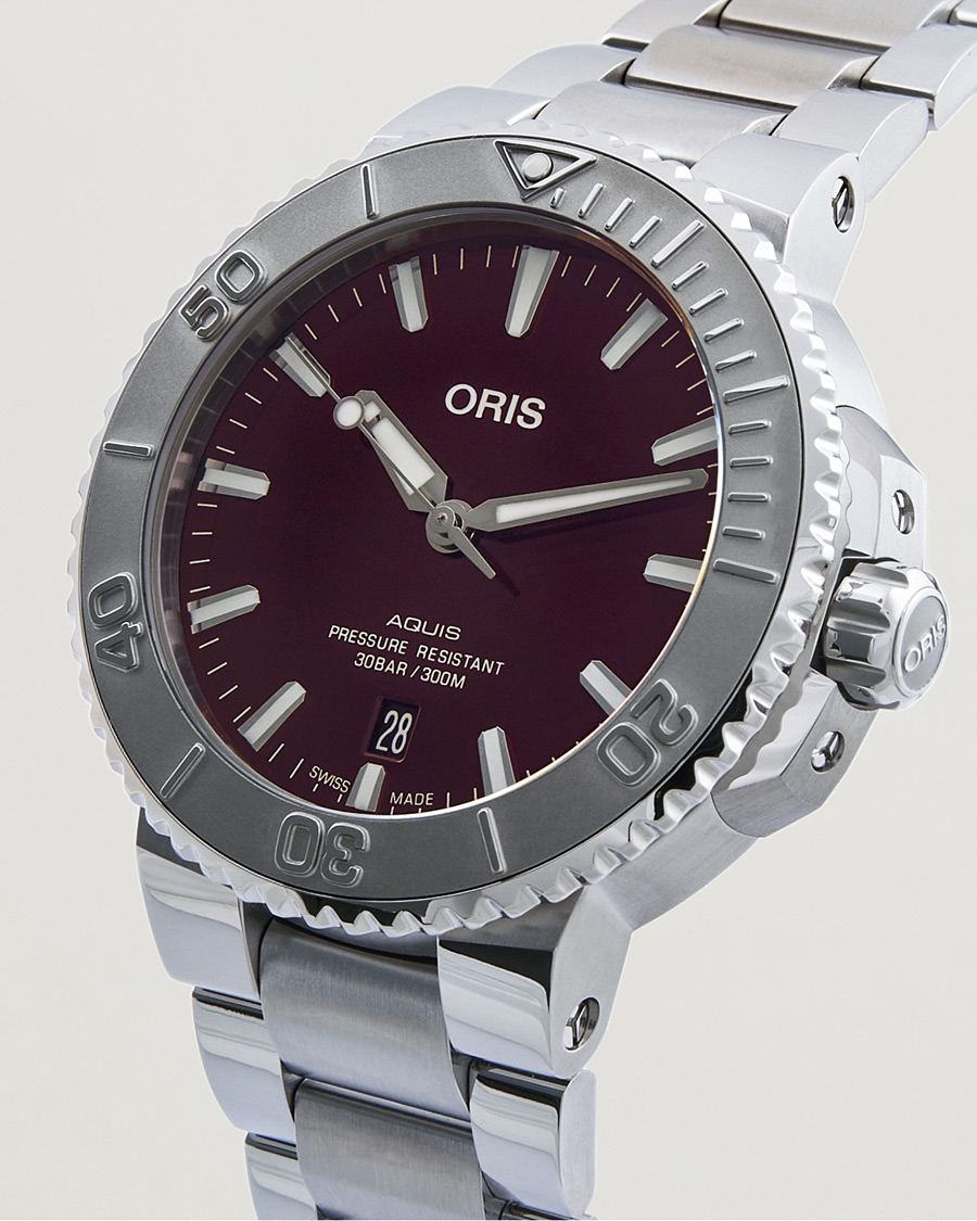 Oris Aquis Date 41 5mm Cherry at CareOfCarl