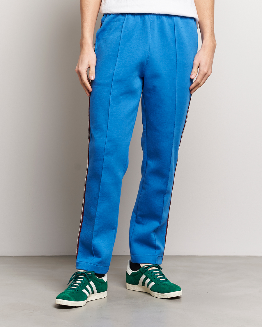 Lacoste Retro Trackpants Hilo at CareOfCarl.com