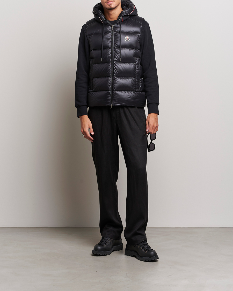 Black moncler vest with hood hot sale