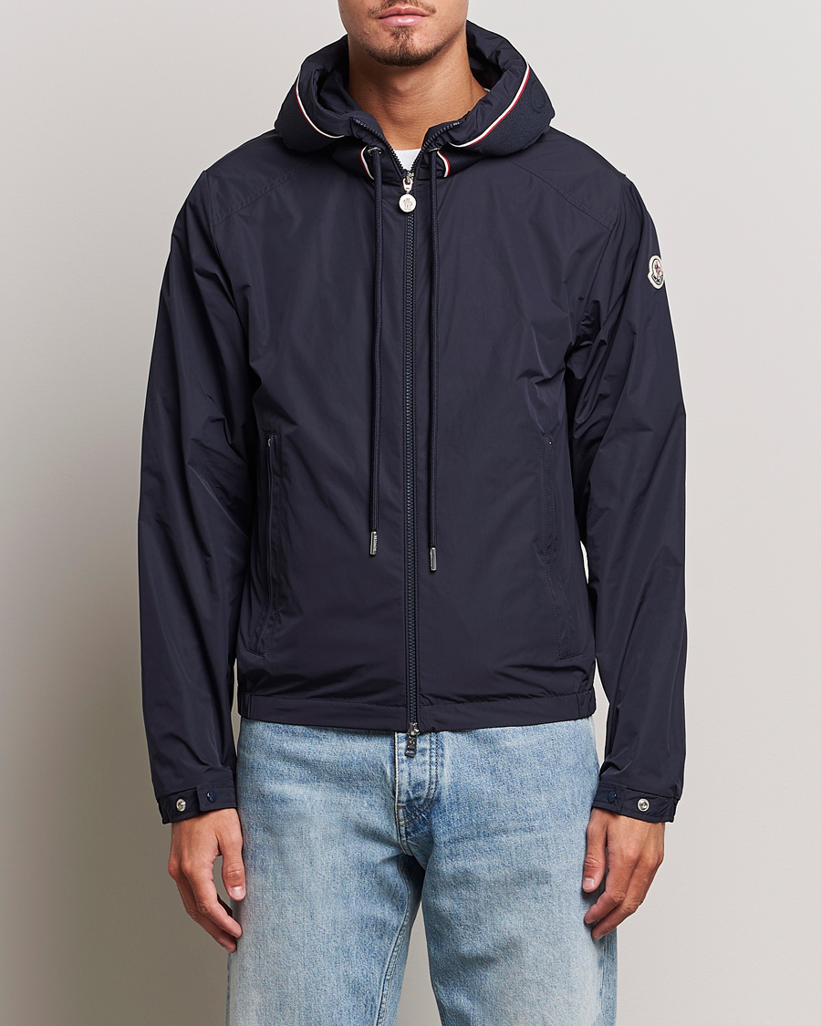 Moncler maglia hotsell hooded jacket