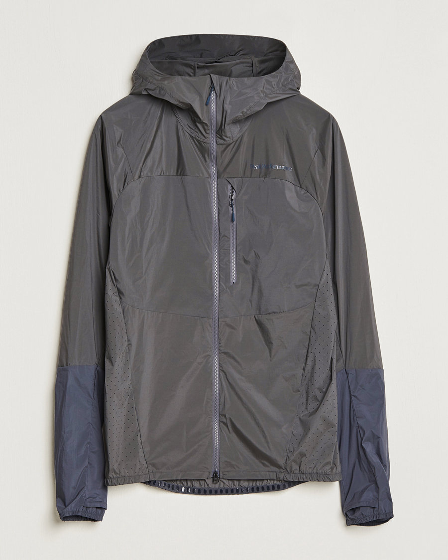 Peak Performance Vislight Wind Jacket Motion Grey/Omber Blue at CareOfCarl.