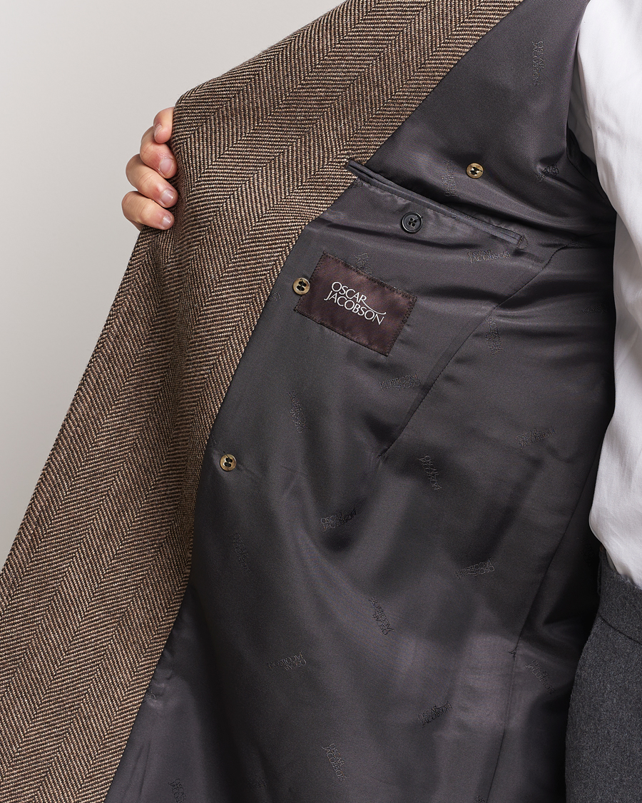 Oscar Jacobson Polo Wool Herringbone Coat Brown at CareOfCarl.com