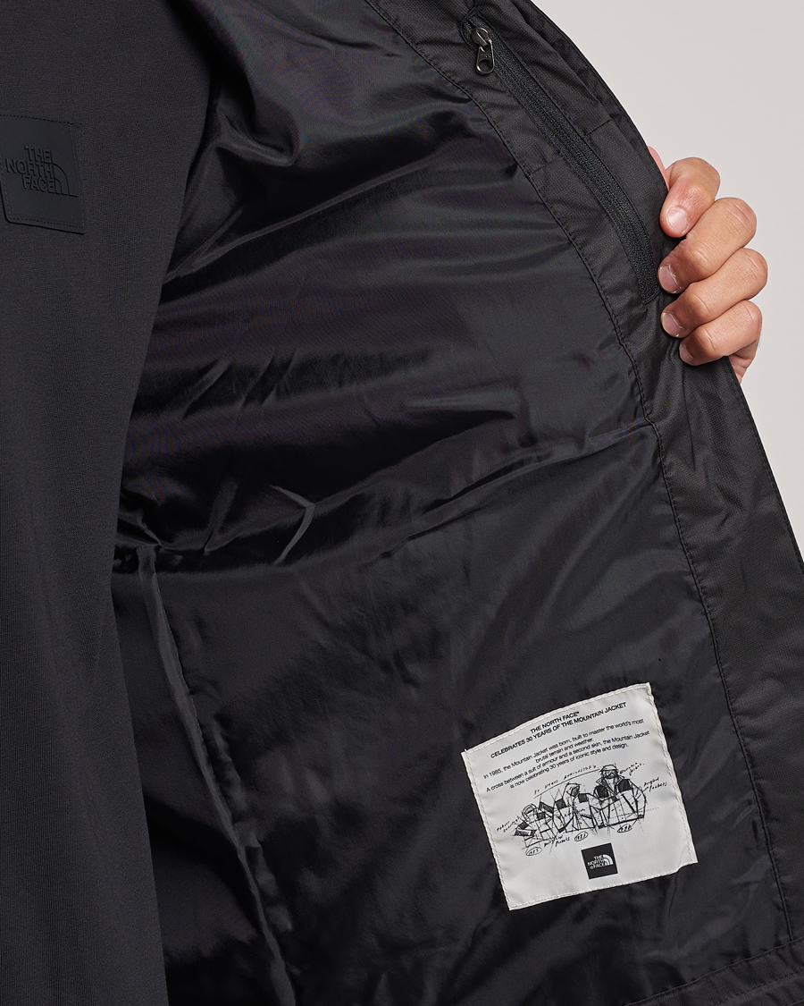 North face black outlet label mountain jacket