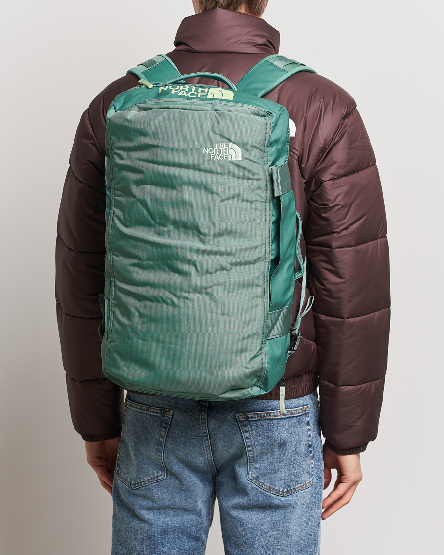 The north face deals 32l