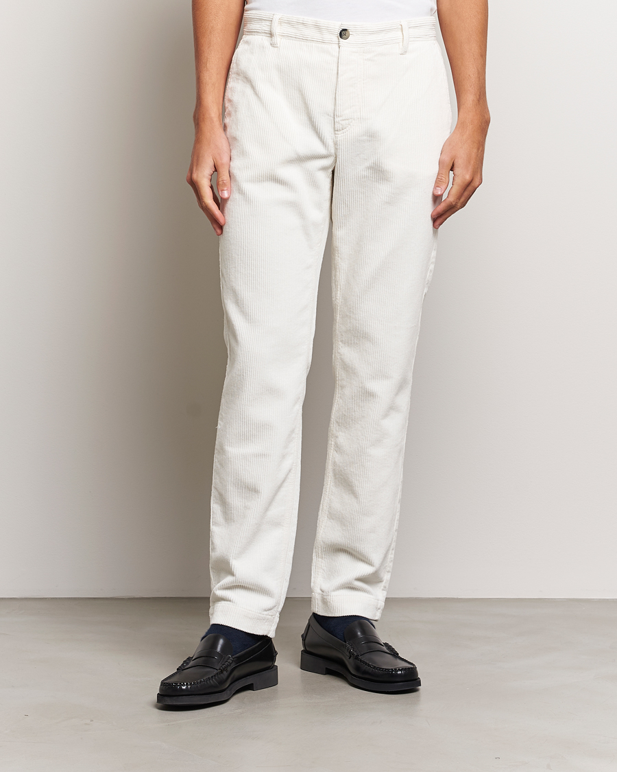 BOSS BLACK Kaito1 Structured Chinos Open White at CareOfCarl.com