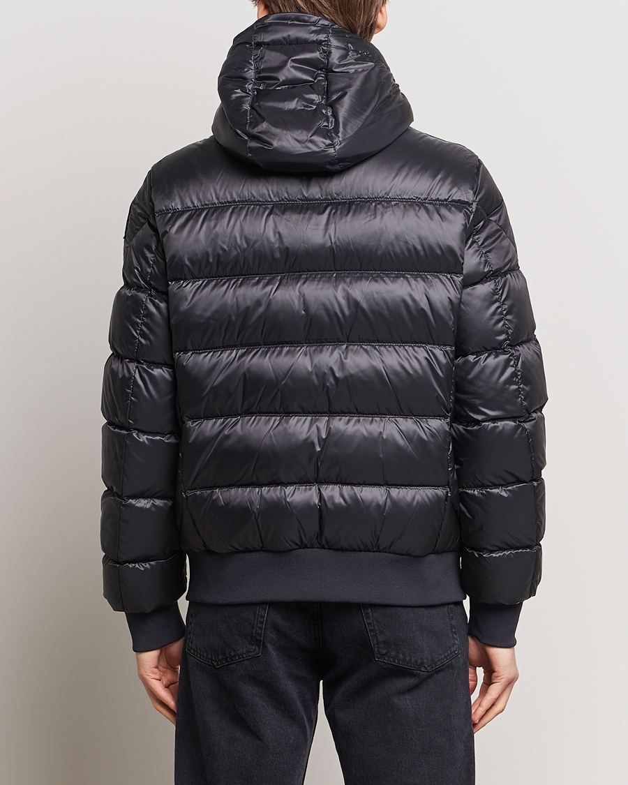 Parajumpers 2024 sheen pharrell