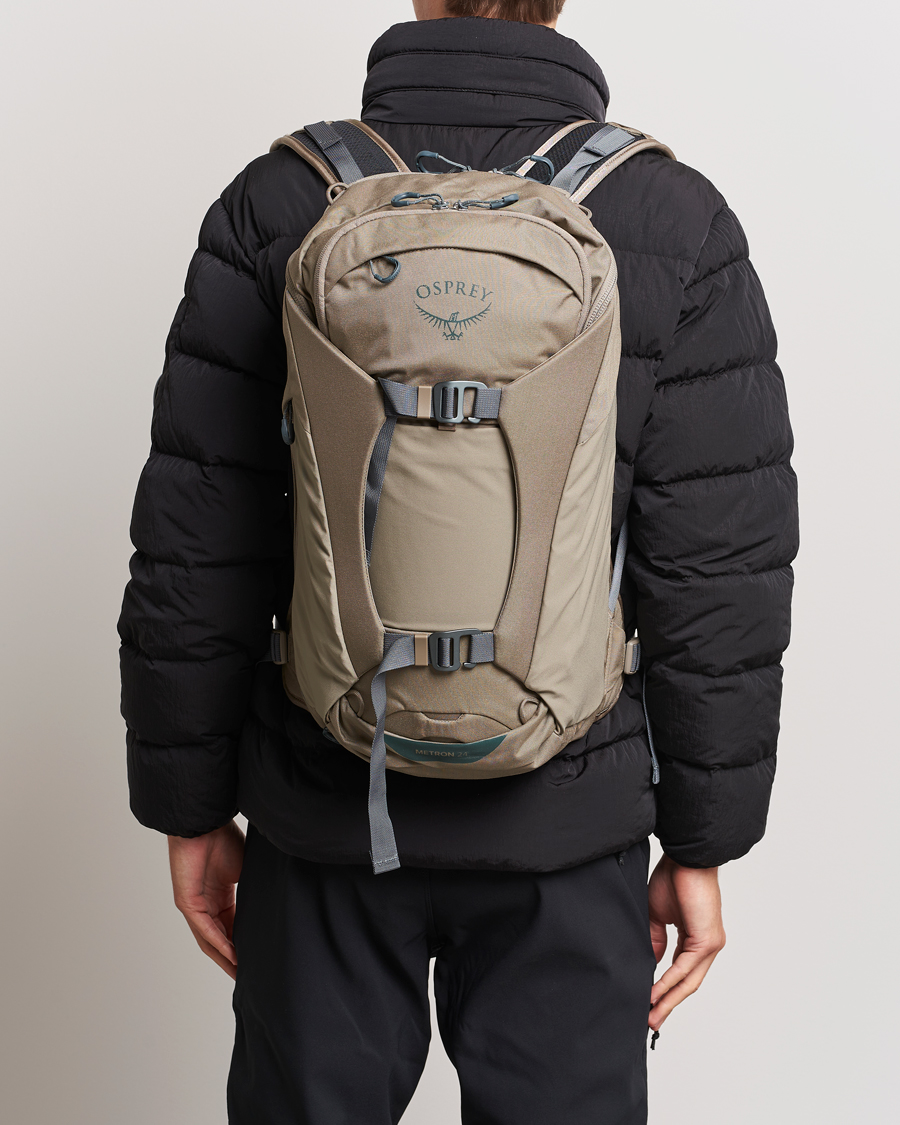 Osprey hotsell metron review