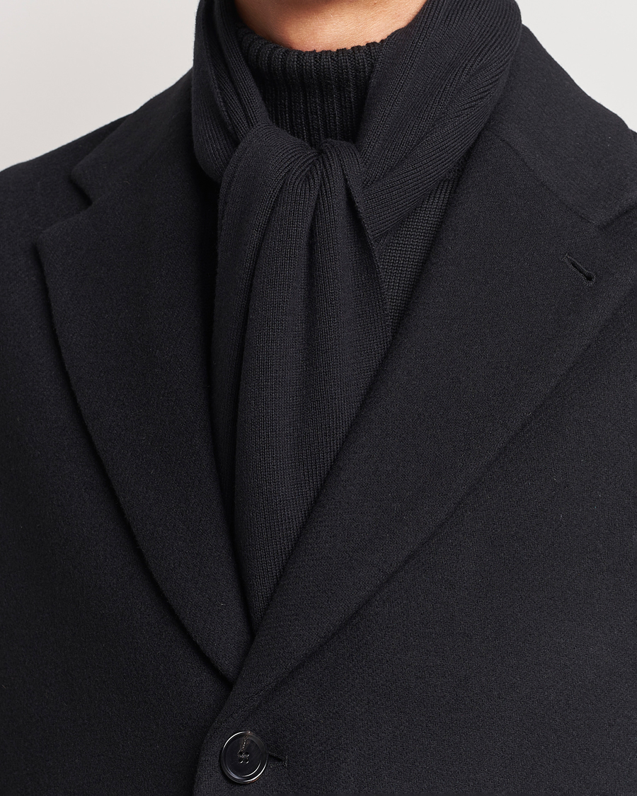 Fred Perry Twin Tipped Merino Wool Scarf Black at CareOfCarl.com