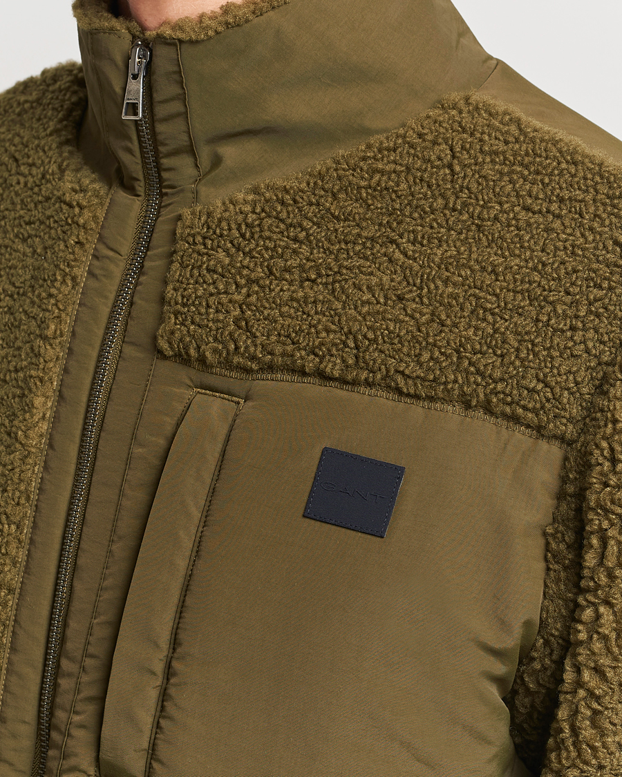 GANT Sherpa Fleece Full Zip Dark Cactus at CareOfCarl.com