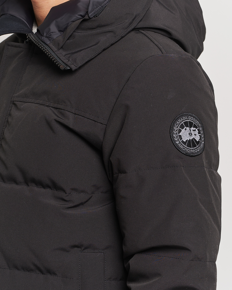 Canada goose black outlet label men's macmillan parka