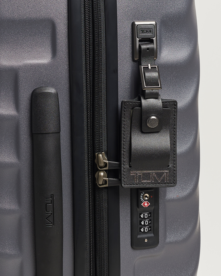 Tumi hotsell travel bags