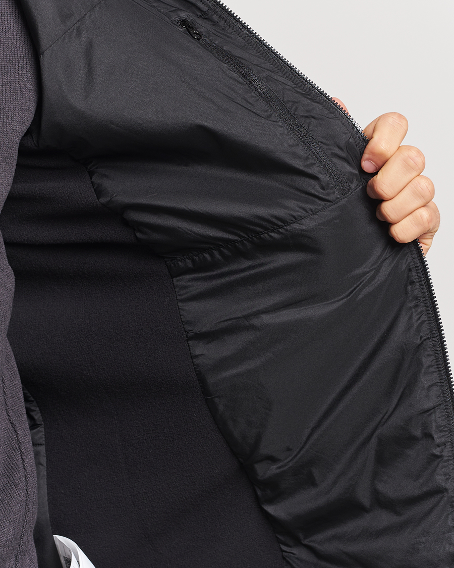 Men | Coats & Jackets | Arc'teryx | Atom Hooded Jacket Black