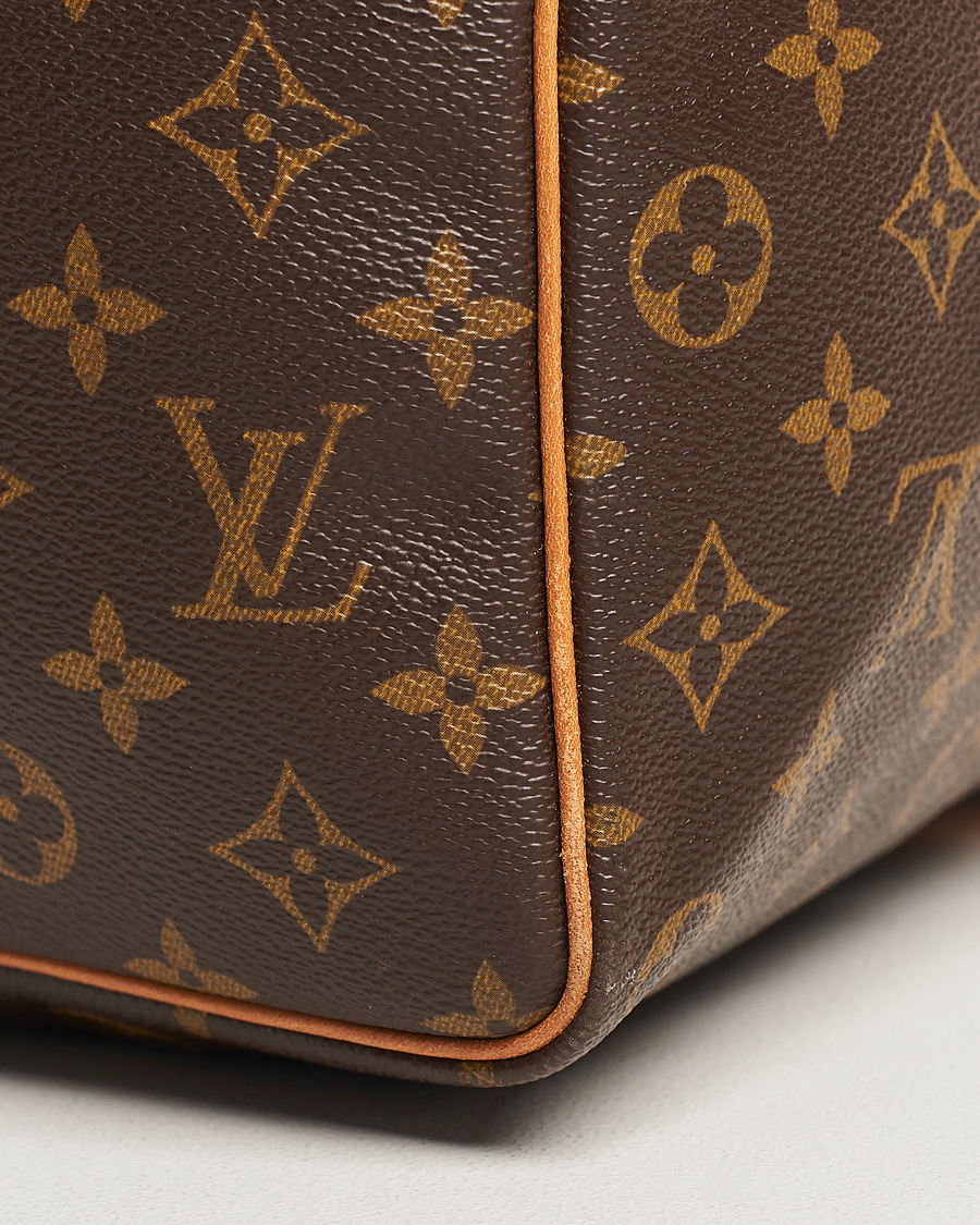 Pre owned louis online vuitton luggage