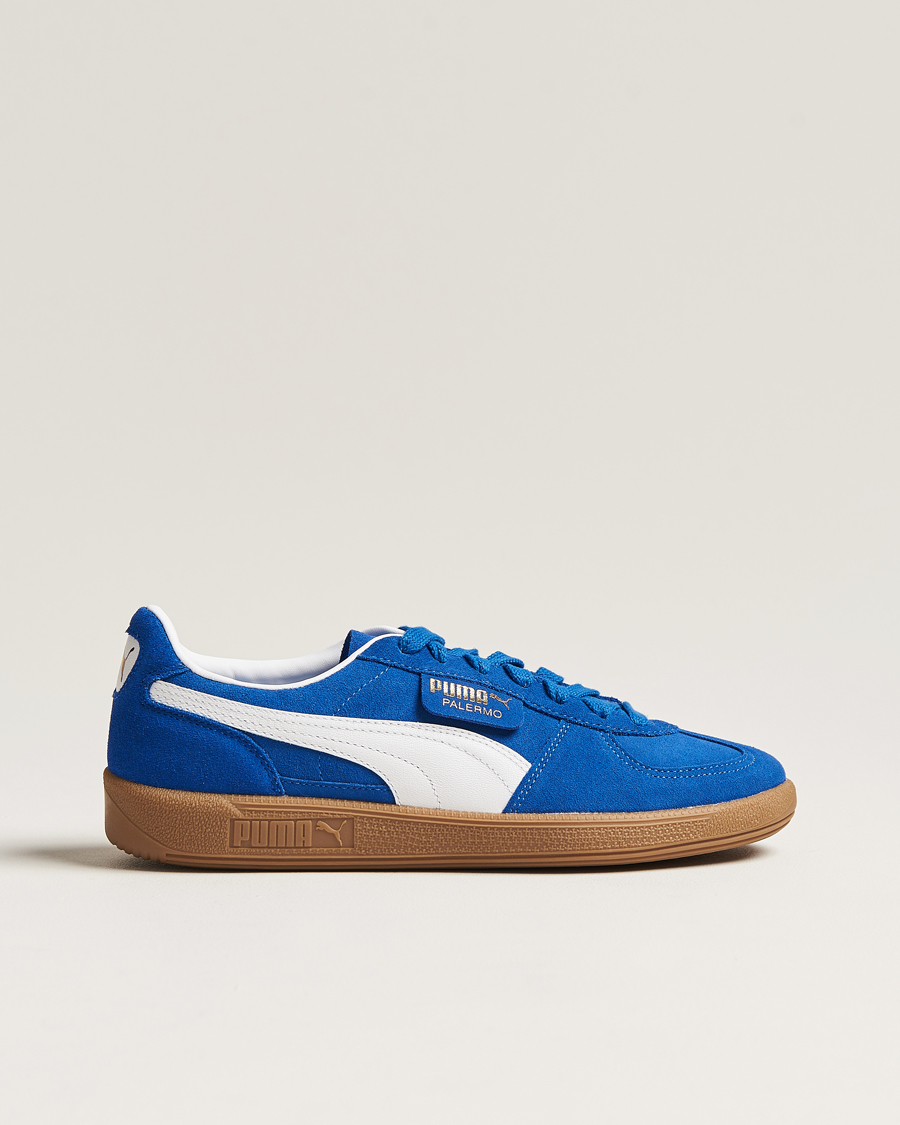 Blue pumas clearance sneakers