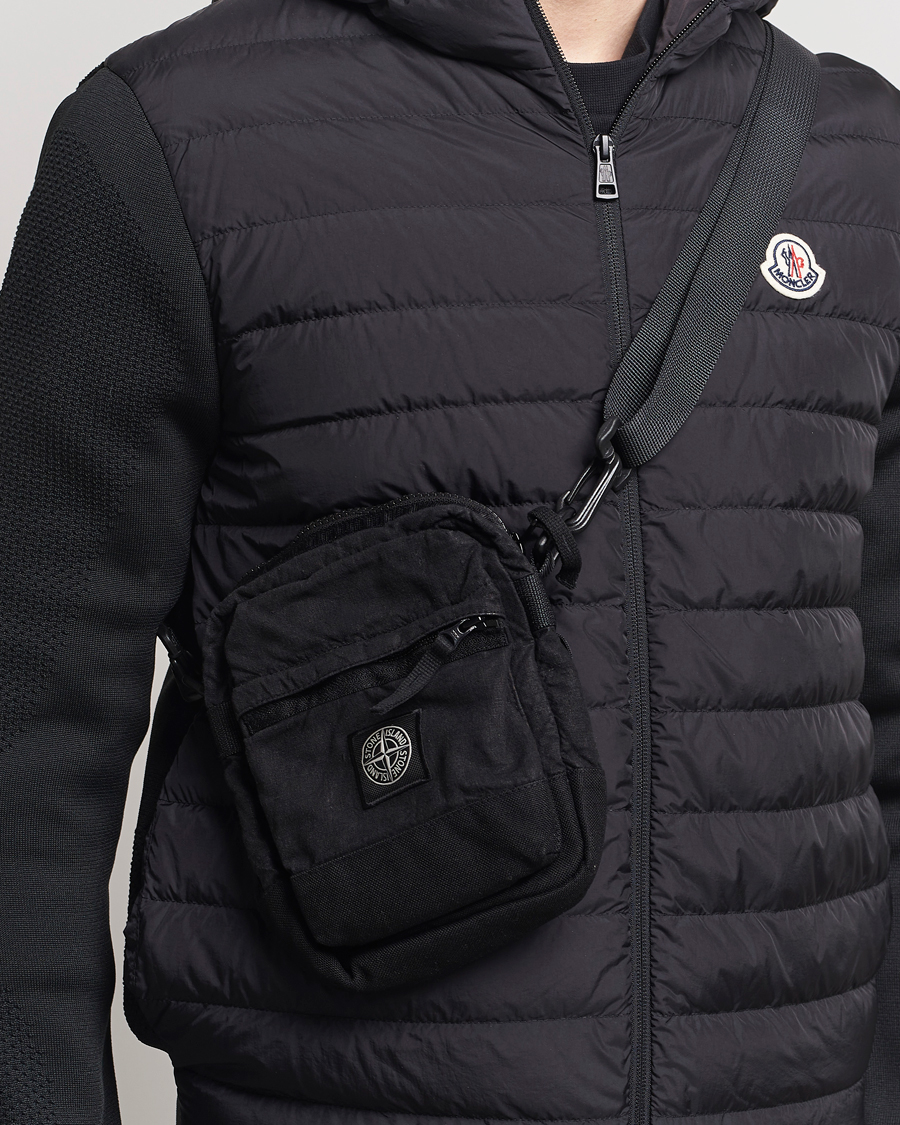 Men | Stone Island Small Linen/Nylon Shoulder Bag Black | Stone Island | Small Linen/Nylon Shoulder Bag Black