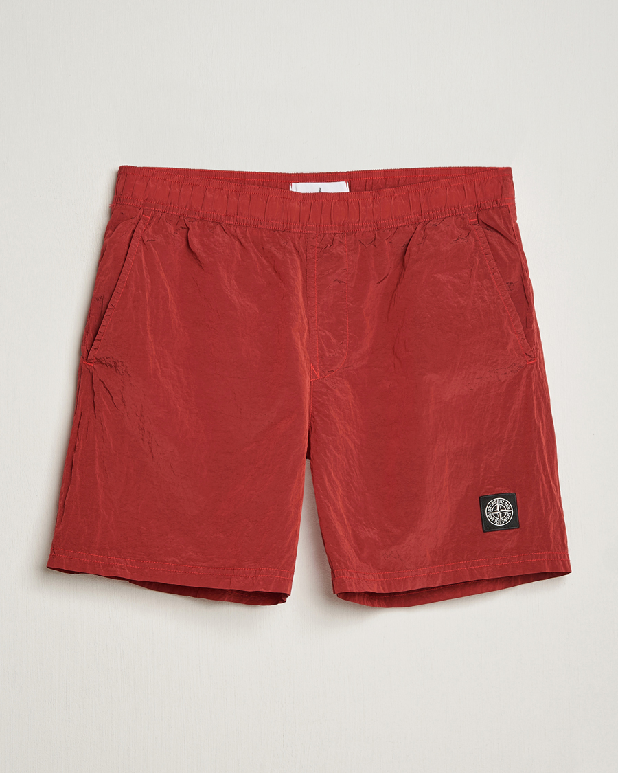 Stone island discount shorts red