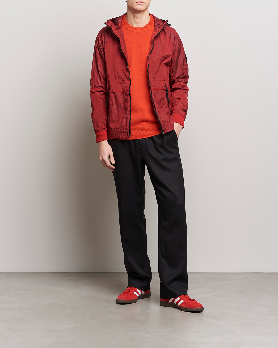 Stone island hotsell red coat