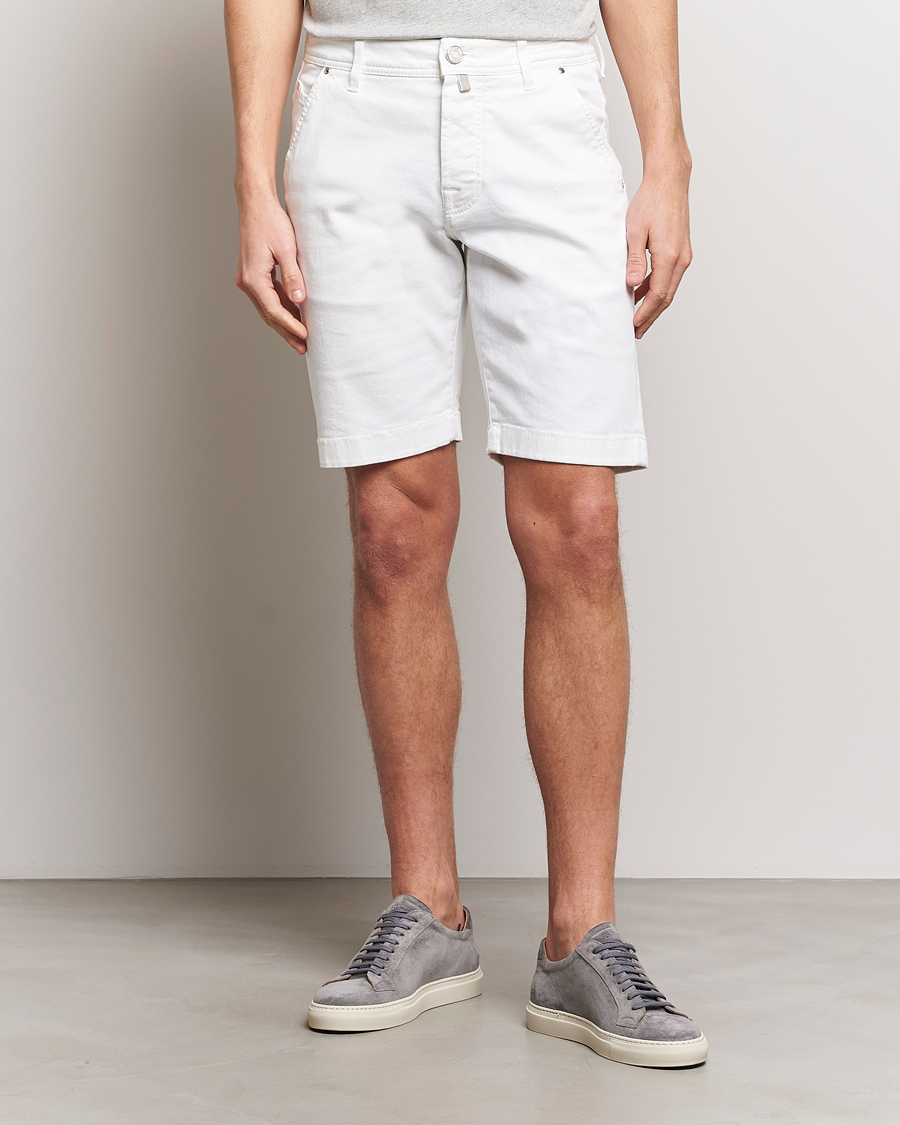 White denim sale knee shorts