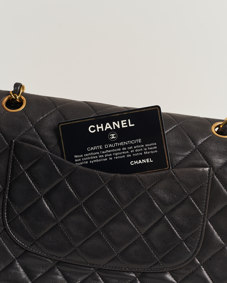 Men | Chanel Pre-Owned Classic Medium Flap Bag Calf Leather Black | Chanel Pre-Owned | Classic Medium Flap Bag Calf Leather Black