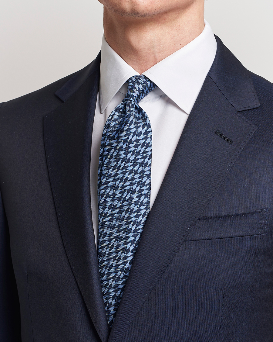 Giorgio Armani Printed Silk Tie Navy Blue at CareOfCarl