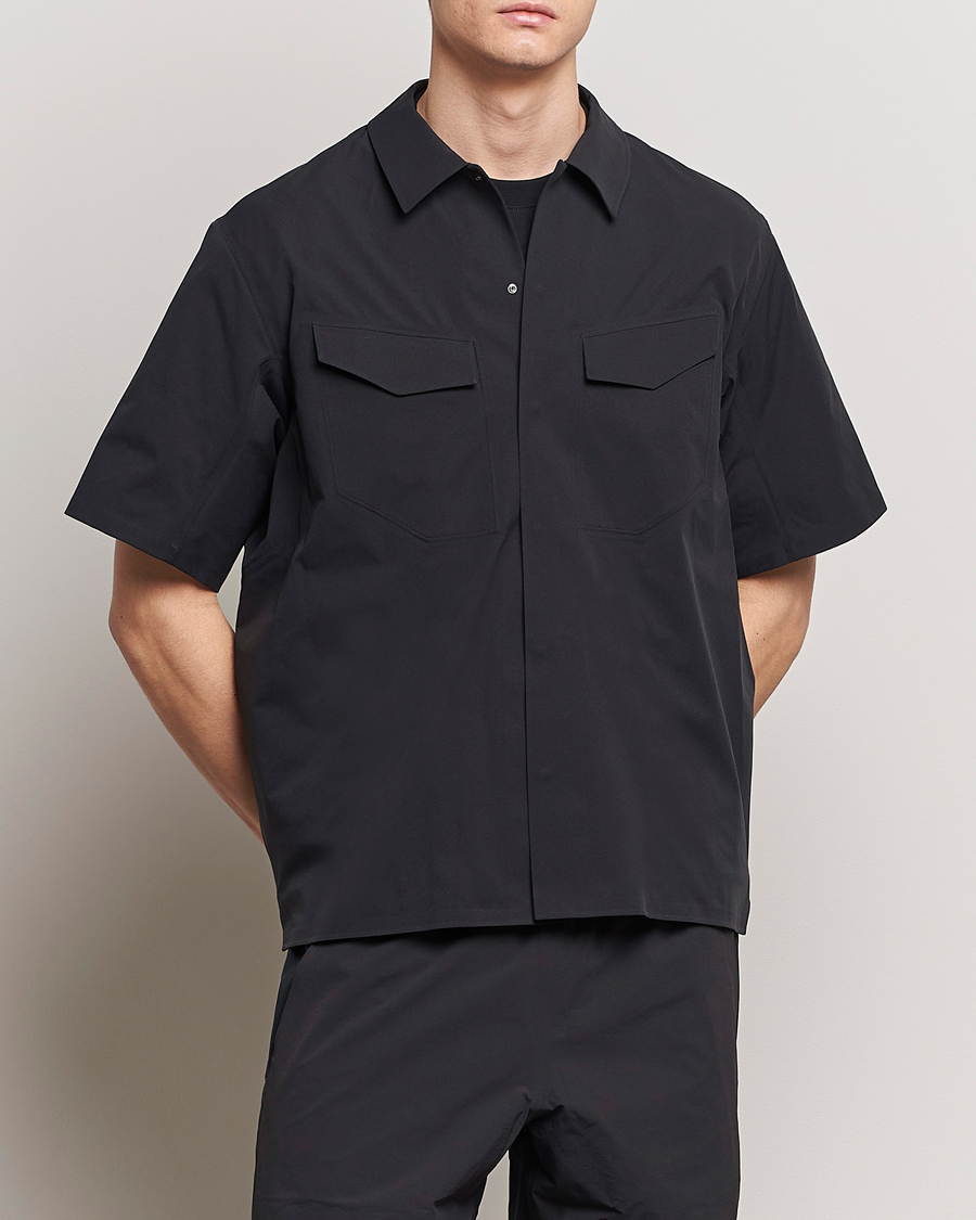 Arc'teryx Veilance Frame Short Sleeve Polo Shirt Black at